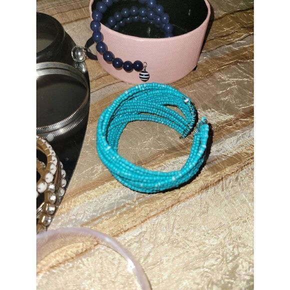 Surprise bracelet  - Picture 16 of 16